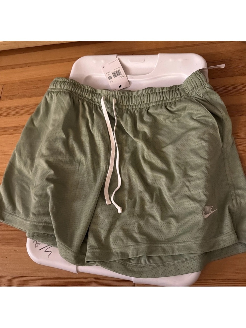 Nike men  Light Green Athletic Shorts